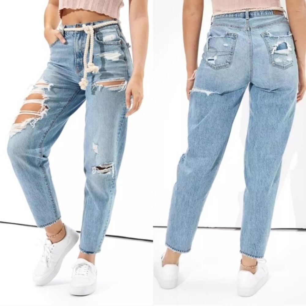 American Eagle Distressed Ripped Relaxed Mom Jeans Womens Size 2